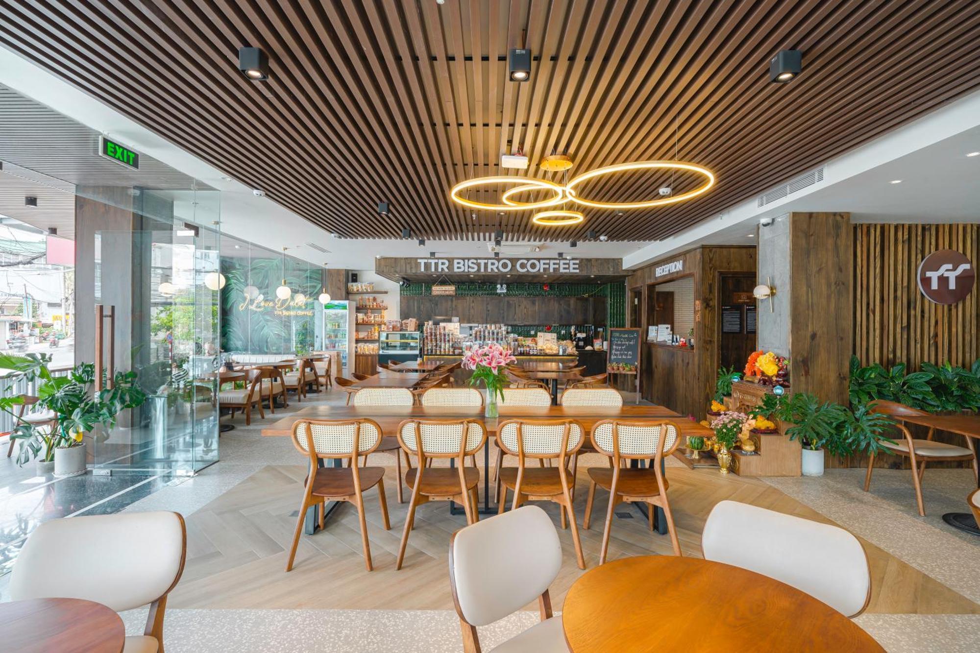 Ttr Central Apart Hotel Да Лат Екстериор снимка