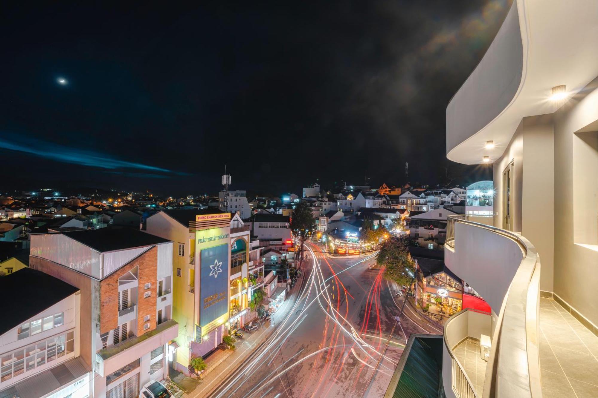 Ttr Central Apart Hotel Да Лат Екстериор снимка